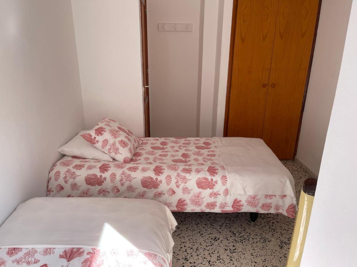 Vivienda Turistica Juliana Apartment บาเญ กรันเรย์ ภายนอก รูปภาพ